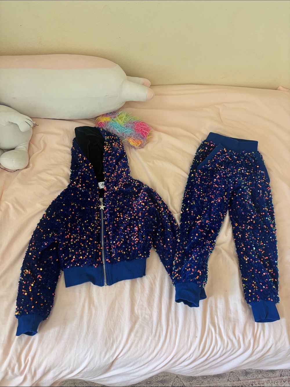 Lola + The Boys Navy Sequin Hoodie & Joggers Set 6t thick